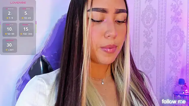 liaa_18 live sex cam