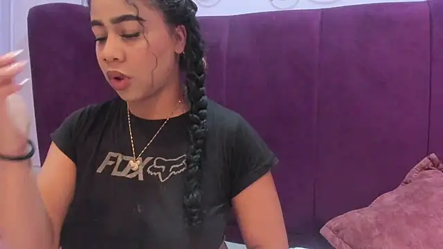 Sofi_Fox_ live sex cam