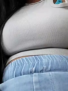 Laxmi_89 live sex cam