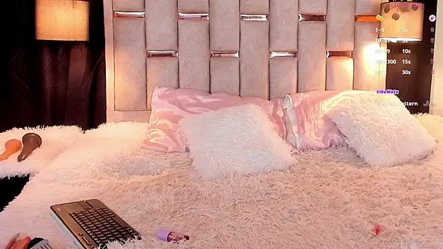 melody-rouss live sex cam