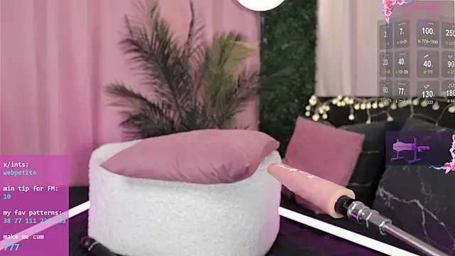 webpetite live sex cam