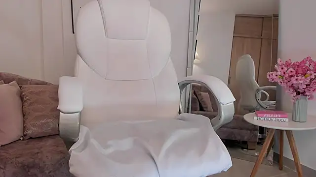 Saskia_litt's cam snapshot