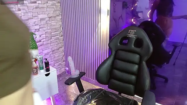 casse_tay's cam snapshot