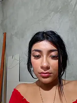 Sweed-virgin-pussy live sex cam