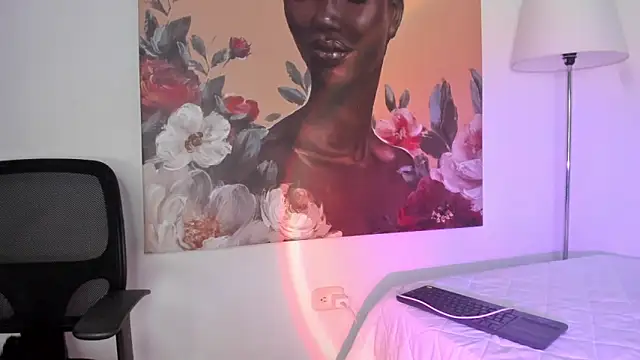 Dhalila_'s cam snapshot