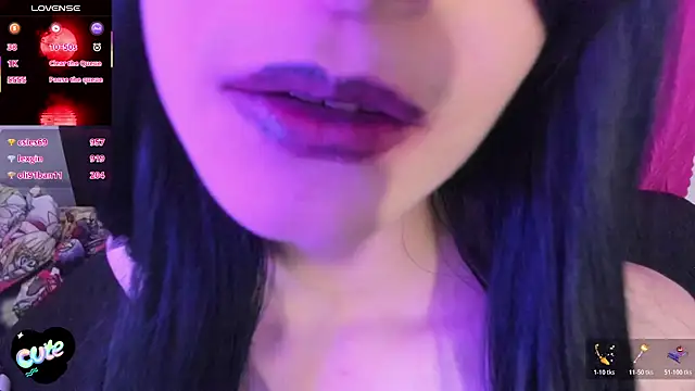 cutenaked_8's cam snapshot