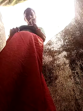 Idhika_Jha's cam snapshot