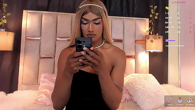 melody-rouss's cam snapshot