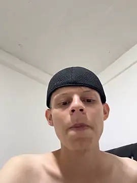 Daddyrich_632 live sex cam