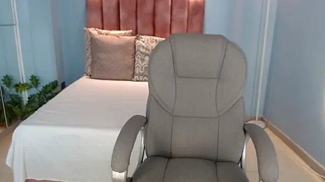 Milaa_Star_ live sex cam