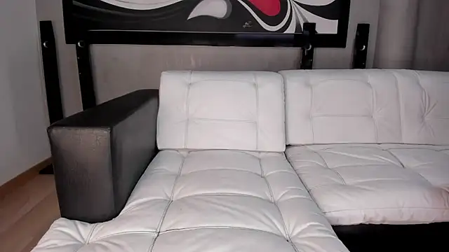 BlairWaldorf_gh's cam snapshot