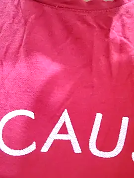 illay_love's cam snapshot