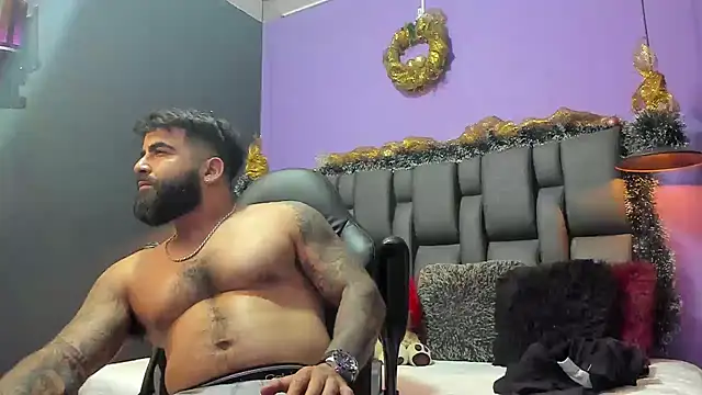 Lyon_vach live sex cam