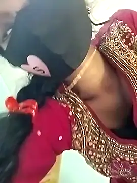 Tushi-10's cam snapshot