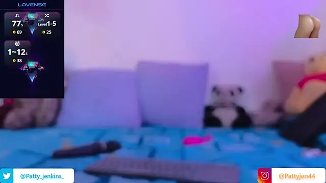 Patty_jenkinss_'s cam snapshot