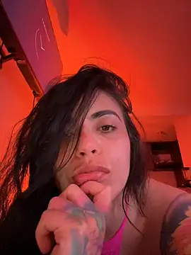 i_am_nina_'s cam snapshot