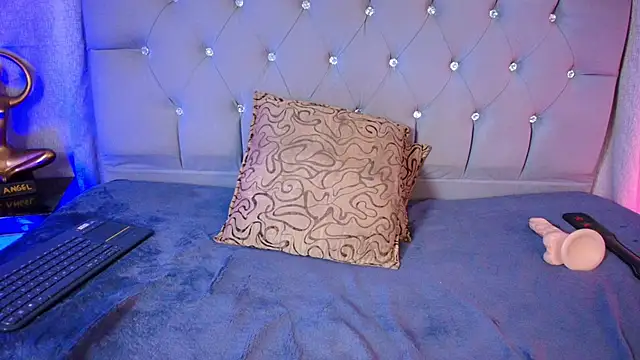 meggan_77's cam snapshot