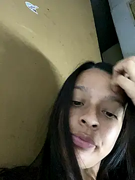 OrianaXclusive live sex cam