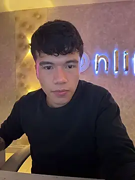 Logan_smith1 live sex cam