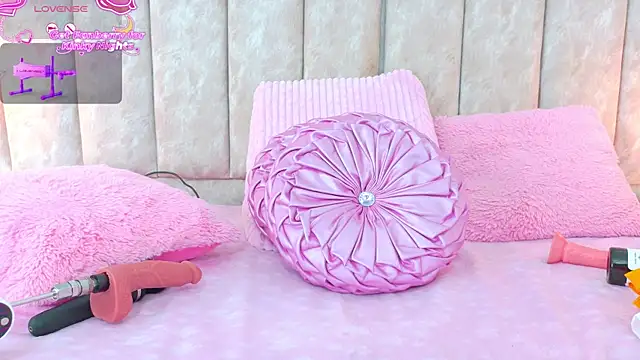 BrithanyParker_'s cam snapshot