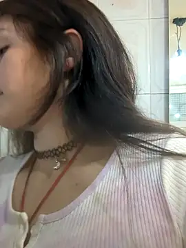 dioneposrt's cam snapshot