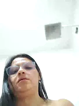 Linda_Lars live sex cam