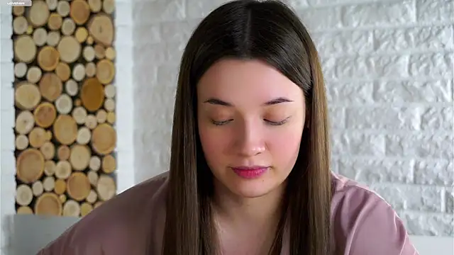 LowOncoming's cam snapshot