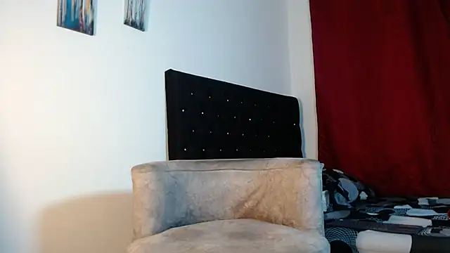 adriel_escalante live sex cam