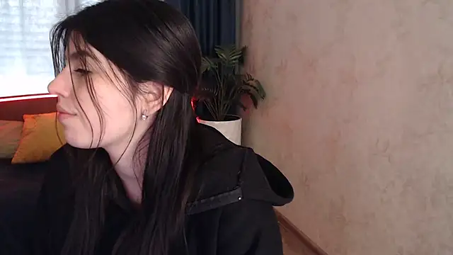 KisaModel's cam snapshot