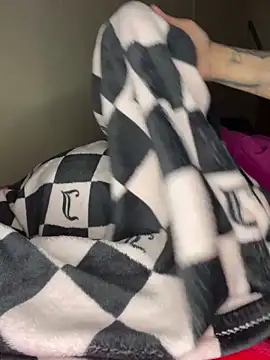 gamingcouple420 live sex cam