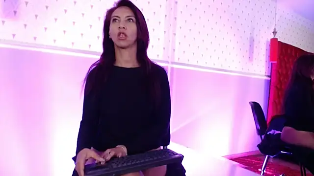 GyaCarpenti's cam snapshot