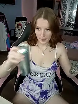 Mary_Blu's cam snapshot