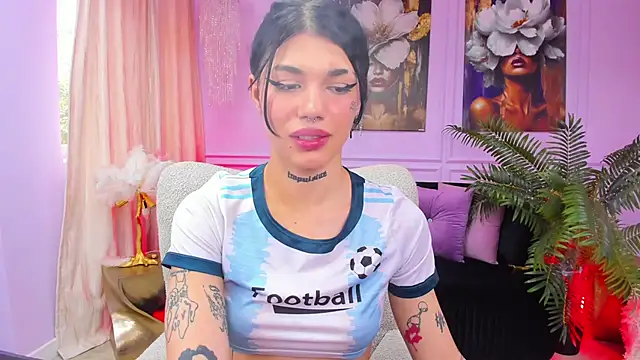 YasminWild live sex cam