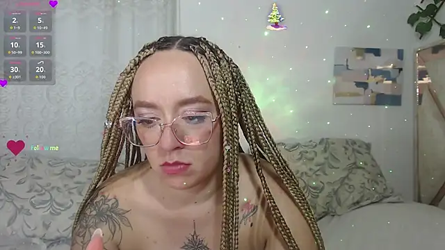 Adaraah's cam snapshot