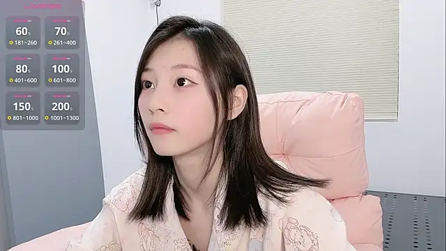 lris-Beauty live sex cam