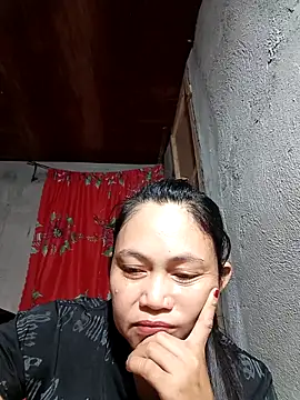 Everleigh_mom live sex cam