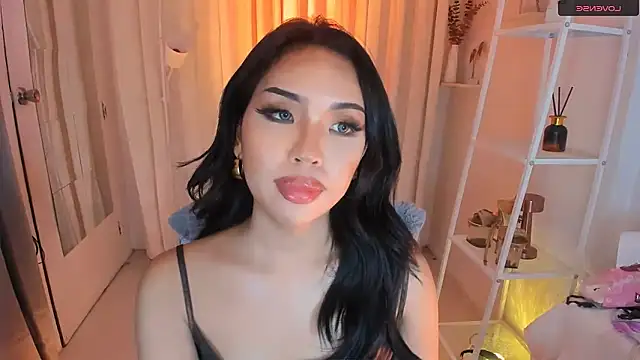 MS_LUNA's cam snapshot