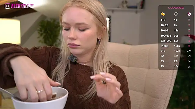 LexieLoree's cam snapshot