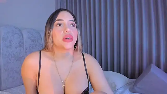 ashlyestone's cam snapshot