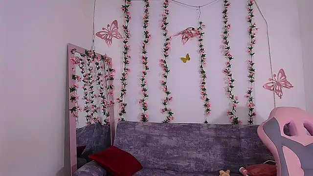 Danagh_ live sex cam