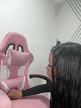 MadeleineSanez's cam snapshot