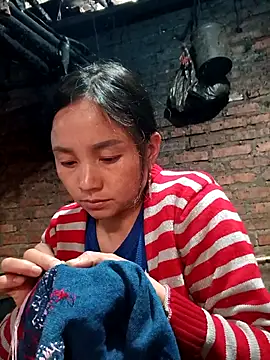 kemtuoi-sex's cam snapshot