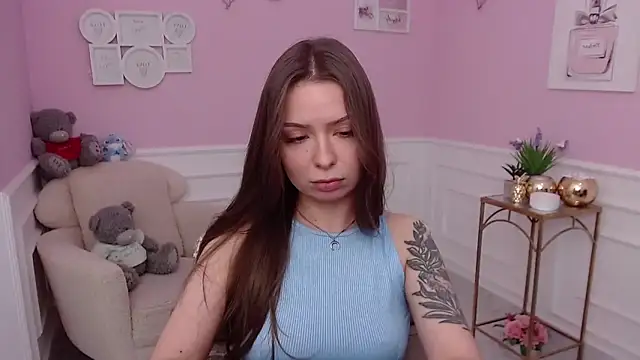 LucySkilar's cam snapshot