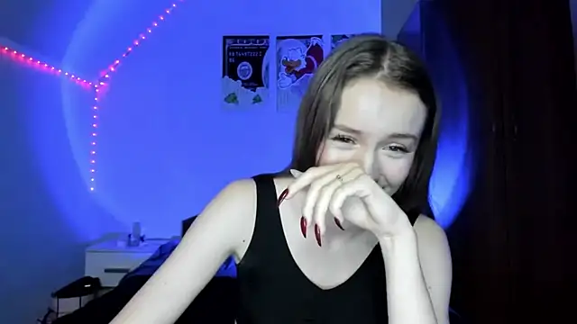 tinyglow's cam snapshot