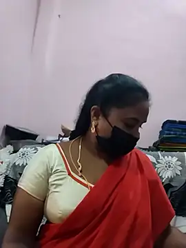 Tamil_devagi live sex cam