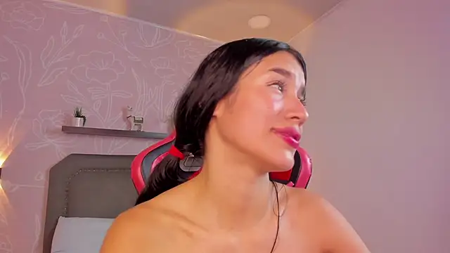 aurora_cass's cam snapshot