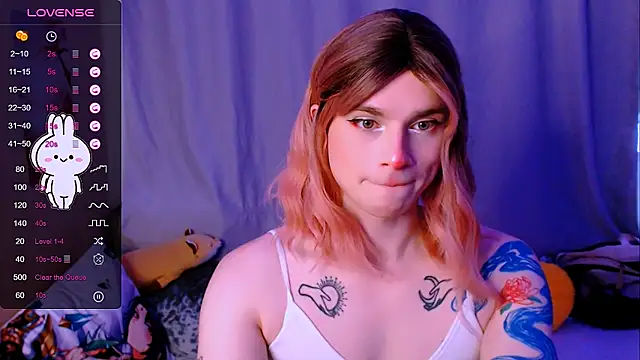 Alice_Hells live sex cam