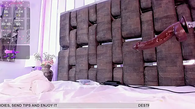 ValentinoMoreti live sex cam