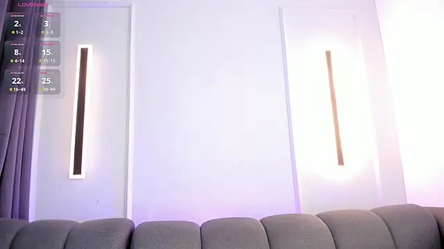 karol_white_'s cam snapshot