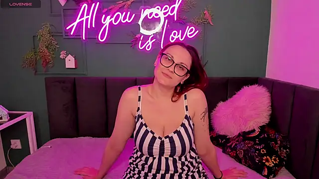 LisaAmoree's cam snapshot